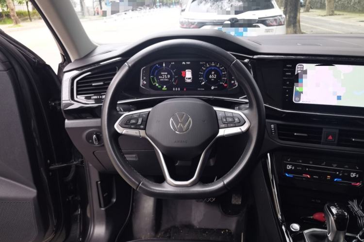 Used Volkswagen Tayron GTE Plug-in Hybrid 2022 1.4T Luxury Edition Steering Wheel