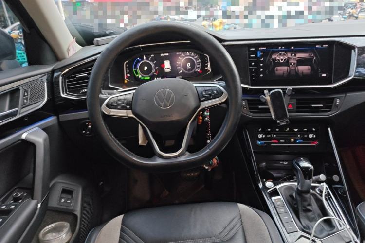 Used Volkswagen Tayron GTE Plug-in Hybrid 2022 1.4T Luxury Edition Steering Wheel