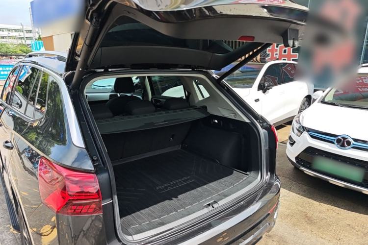 Used Volkswagen Tayron GTE Plug-in Hybrid 2022 1.4T Luxury Model Trunk