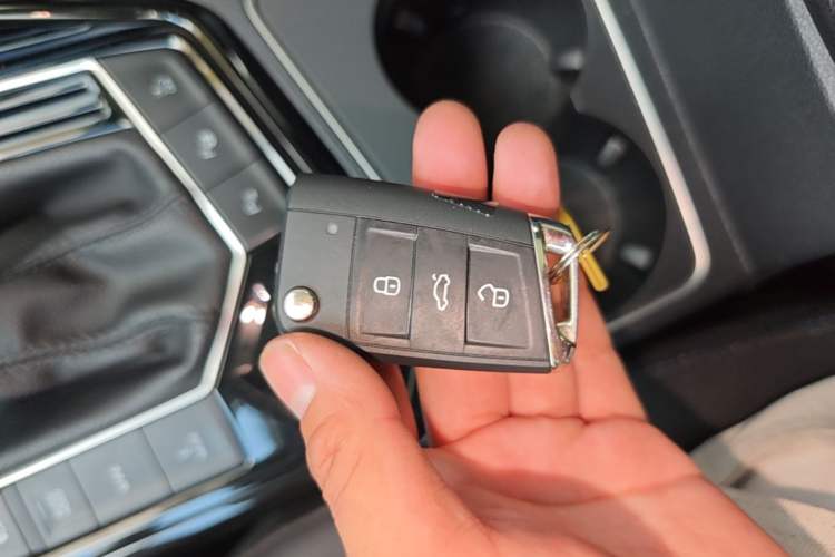 Used Volkswagen Tayron GTE Plug-in Hybrid 2022 1.4T Luxury Model Vehicle Key
