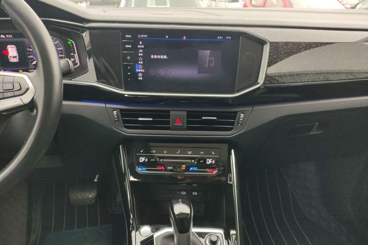 Used Volkswagen Tayron GTE Plug-in Hybrid 2022 1.4T Luxury Edition Audio And AC Panel