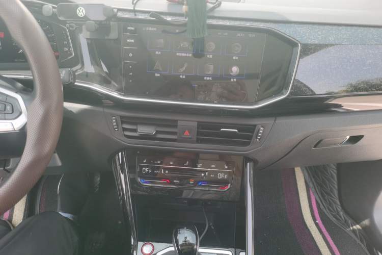 Used Volkswagen Tayron GTE Plug-in Hybrid 2022 1.4T Luxury Edition Audio And AC Panel