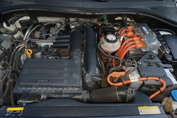 Used Volkswagen Tayron GTE Plug-in Hybrid 2022 1.4T Luxury Edition Engine Bay