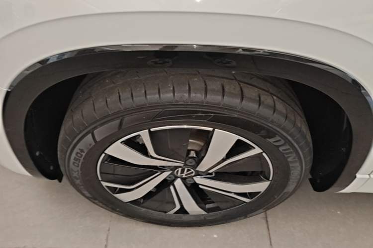 Used Volkswagen Tayron GTE Plug-in Hybrid 2022 1.4T Luxury Edition Exterior 4