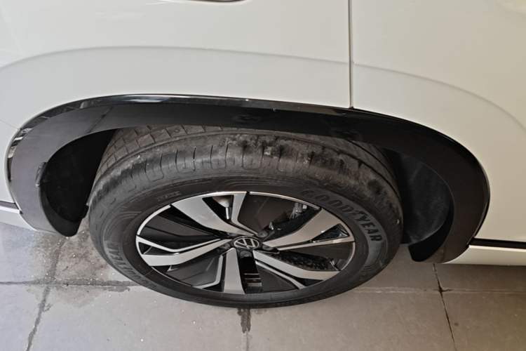Used Volkswagen Tayron GTE Plug-in Hybrid 2022 1.4T Luxury Edition Exterior 5