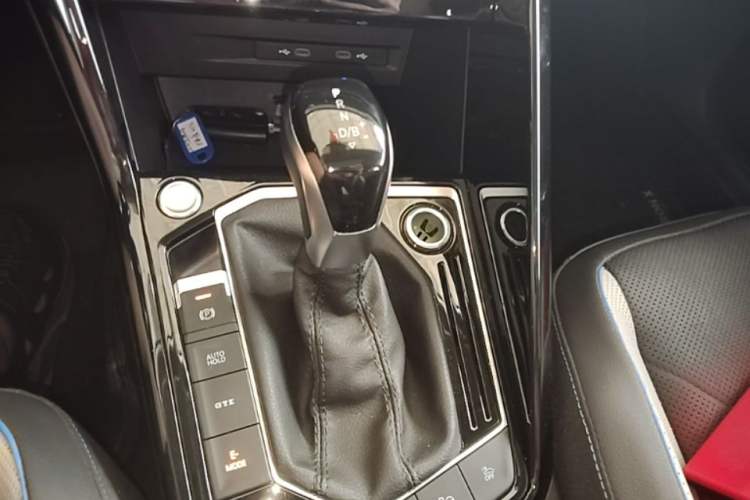 Used Volkswagen Tayron GTE Plug-in Hybrid 2022 1.4T Luxury Model Gear Lever
