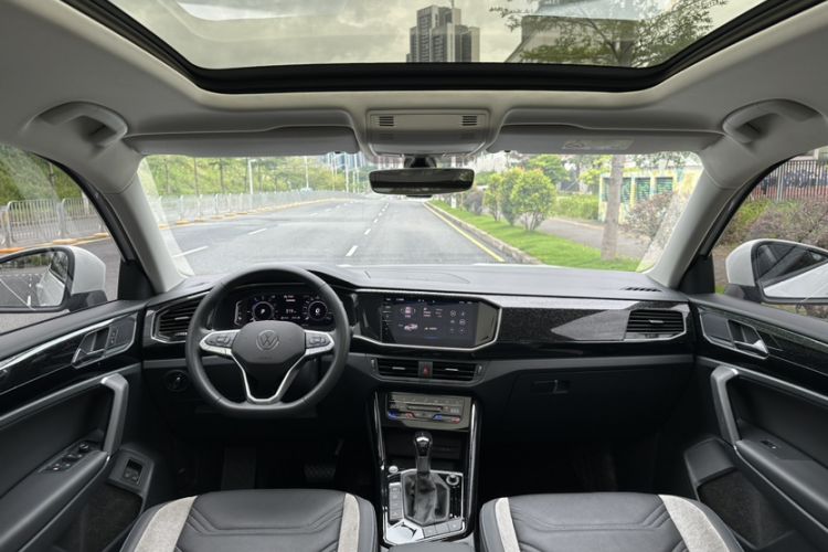 Used Volkswagen Tayron GTE Plug-in Hybrid 2022 1.4T Luxury Edition Interior 8