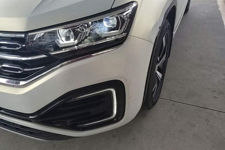 Used Volkswagen Tayron GTE Plug-in Hybrid 2022 1.4T Luxury Model Left Front Headlight