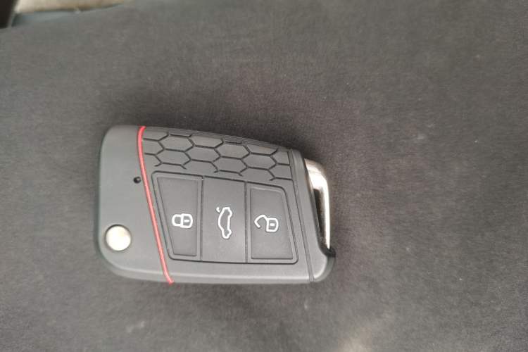Used Volkswagen Tayron GTE Plug-in Hybrid 2022 1.4T Luxury Edition Vehicle Key