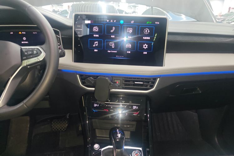 Used Volkswagen Tayron GTE Plug-in Hybrid 2023 280TSI Luxury Plus Advanced Edition Audio And AC Panel