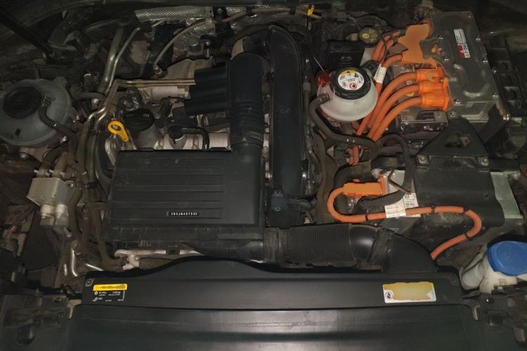 Used Volkswagen Tayron GTE Plug-in Hybrid 2023 280TSI 5th Anniversary Special Edition Engine Bay