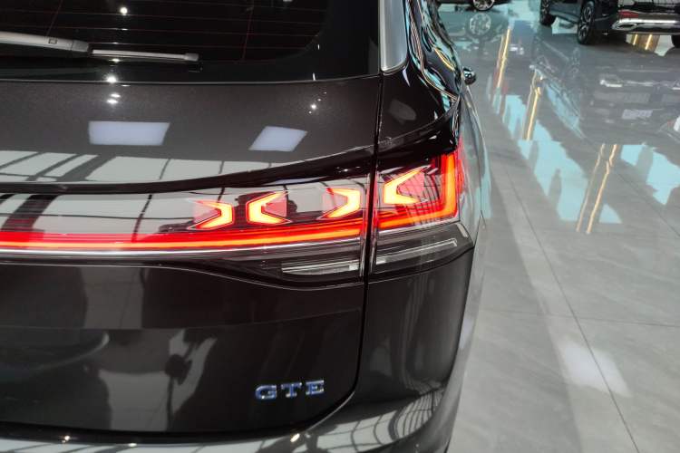 Used Volkswagen Tayron GTE Plug-in Hybrid 2023 280TSI Luxury Plus Advanced Edition Exterior 6
