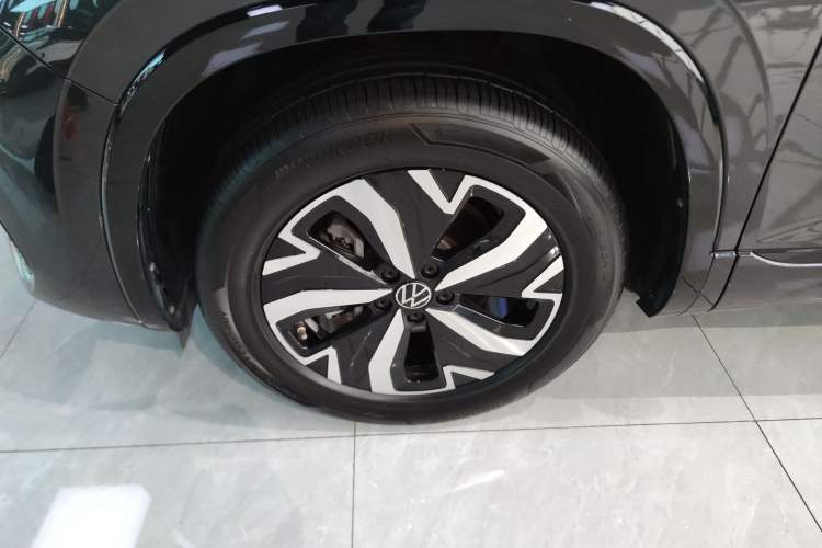 Used Volkswagen Tayron GTE Plug-in Hybrid 2023 280TSI Luxury Plus Advanced Edition Exterior 7