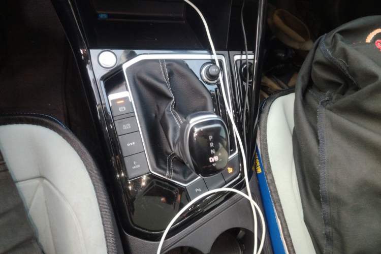 Used Volkswagen Tayron GTE Plug-in Hybrid 2023 280TSI Luxury Plus Advanced Edition Gear Lever