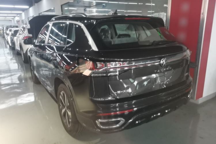 Used Volkswagen Tayron GTE Plug-in Hybrid 2023 280TSI Luxury Plus Advanced Edition Rear Left 45 Deg