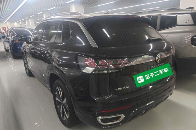 Used Volkswagen Tayron GTE Plug-in Hybrid 2023 280TSI Luxury Plus Advanced Edition Rear Left 45 Deg