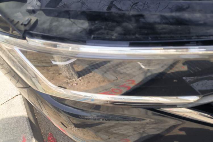 Used Volkswagen Tayron GTE Plug-in Hybrid 2023 280TSI Luxury Plus Advanced Edition Right Front Headlight