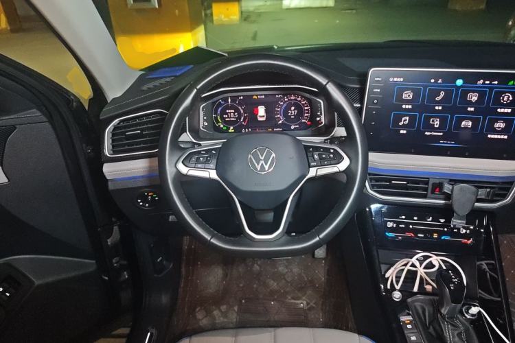 Used Volkswagen Tayron GTE Plug-in Hybrid 2023 280TSI 5th Anniversary Special Edition Steering Wheel