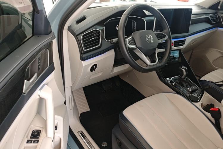 Used Volkswagen Tayron GTE Plug-in Hybrid 2023 280TSI Luxury Plus Advanced Edition Driver Seat
