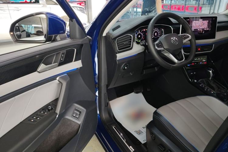 Used Volkswagen Tayron GTE Plug-in Hybrid 2023 280TSI Luxury Plus Advanced Edition Driver Seat