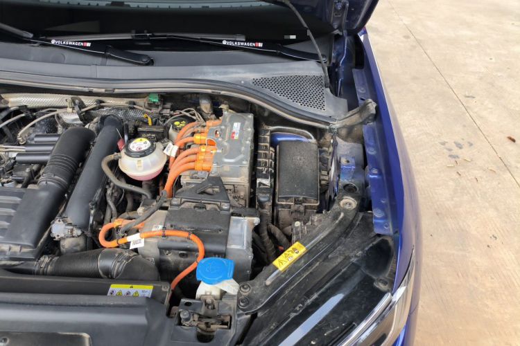 Used Volkswagen Tayron GTE Plug-in Hybrid 2023 280TSI Luxury Plus Advanced Edition Engine Bay Left
