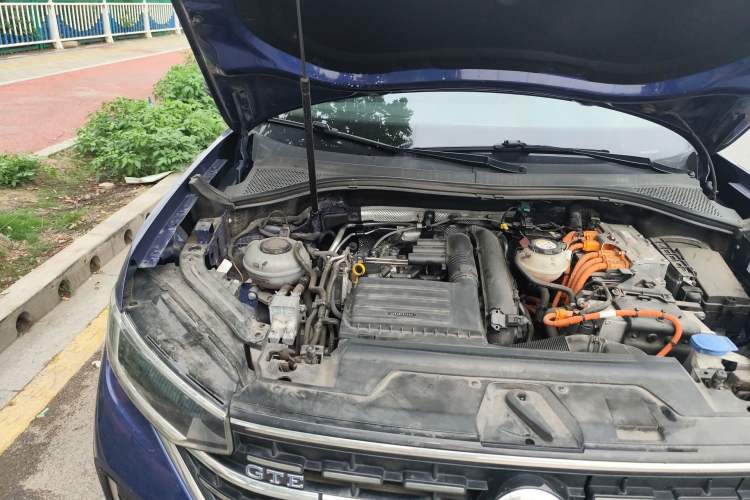 Used Volkswagen Tayron GTE Plug-in Hybrid 2023 280TSI Luxury Plus Advanced Edition Engine Bay Right