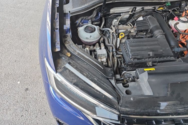 Used Volkswagen Tayron GTE Plug-in Hybrid 2023 280TSI Luxury Plus Advanced Edition Engine Bay Right