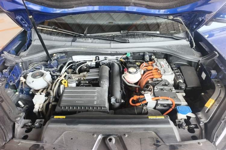 Used Volkswagen Tayron GTE Plug-in Hybrid 2023 280TSI Luxury Plus Advanced Edition Engine Bay