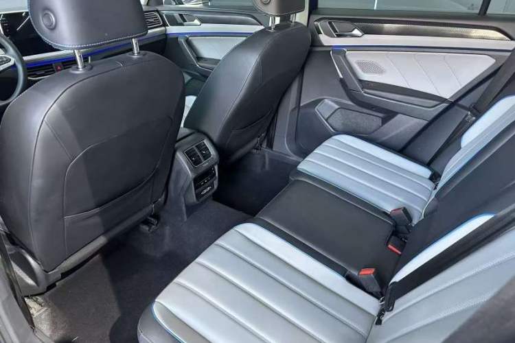 Used Volkswagen Tayron GTE Plug-in Hybrid 2023 280TSI Luxury Plus Advanced Edition Exterior 9