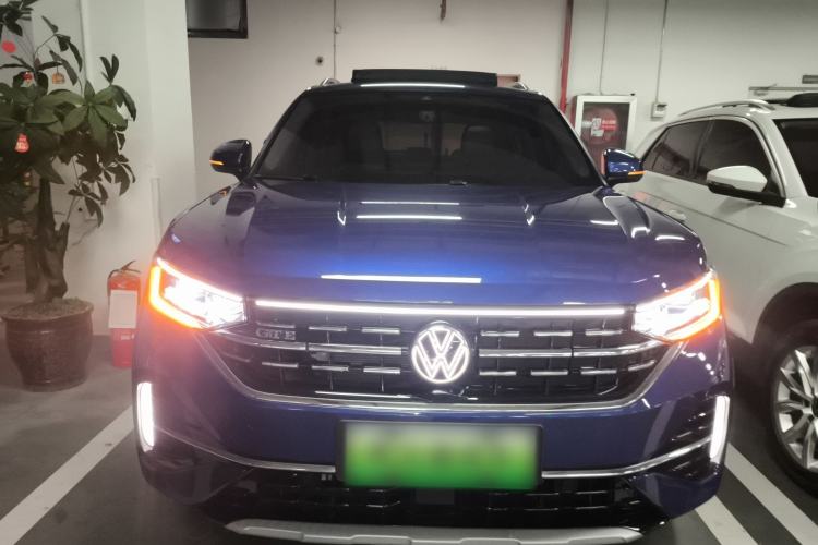 Used Volkswagen Tayron GTE Plug-in Hybrid 2023 280TSI Luxury Plus Advanced Edition Front
