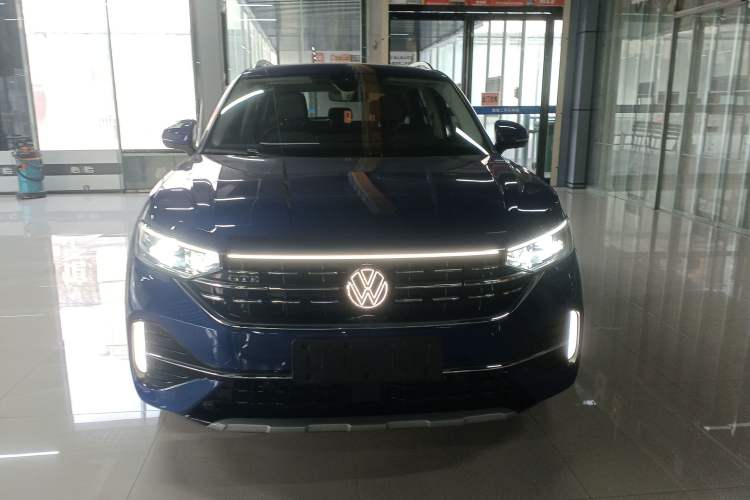 Used Volkswagen Tayron GTE Plug-in Hybrid 2023 280TSI Luxury Plus Advanced Edition Front
