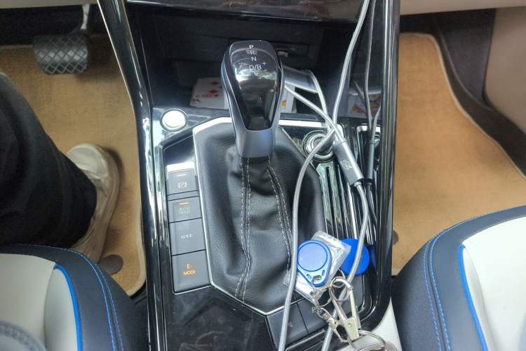Used Volkswagen Tayron GTE Plug-in Hybrid 2023 280TSI Luxury Plus Advanced Edition Gear Lever