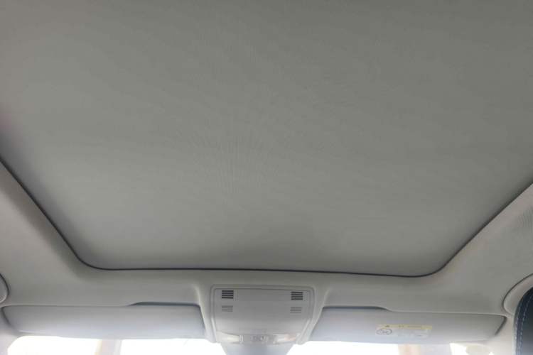 Used Volkswagen Tayron GTE Plug-in Hybrid 2023 280TSI Luxury Plus Advanced Edition Headliner