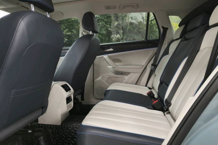 Used Volkswagen Tayron GTE Plug-in Hybrid 2023 280TSI Luxury Plus Advanced Edition Interior 5