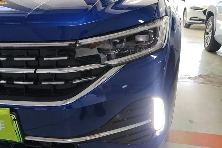 Used Volkswagen Tayron GTE Plug-in Hybrid 2023 280TSI Luxury Plus Advanced Edition Left Front Headlight