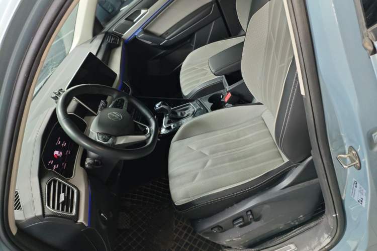 Used Volkswagen Tayron GTE Plug-in Hybrid 2023 280TSI Luxury Plus Advanced Edition Left Front Seat