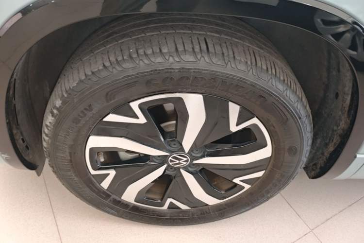 Used Volkswagen Tayron GTE Plug-in Hybrid 2023 280TSI Luxury Plus Advanced Edition Left Front Wheel Hub