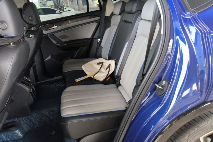 Used Volkswagen Tayron GTE Plug-in Hybrid 2023 280TSI Luxury Plus Advanced Edition Left Rear Seat
