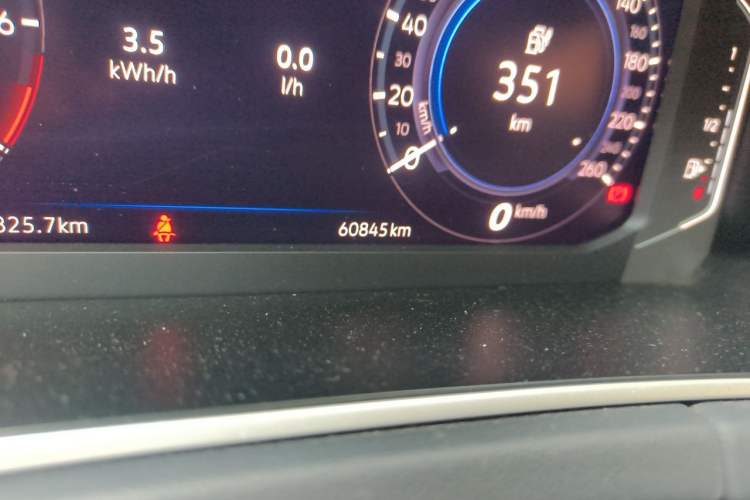 Used Volkswagen Tayron GTE Plug-in Hybrid 2023 280TSI Luxury Plus Advanced Edition Odometer Close Up