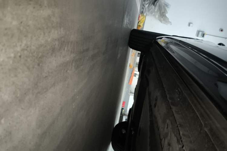 Used Volkswagen Tayron GTE Plug-in Hybrid 2023 280TSI Luxury Plus Advanced Edition Right Side Sill