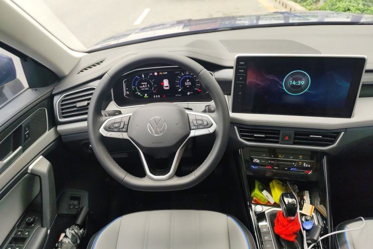 Used Volkswagen Tayron GTE Plug-in Hybrid 2023 280TSI Luxury Plus Advanced Edition Steering Wheel