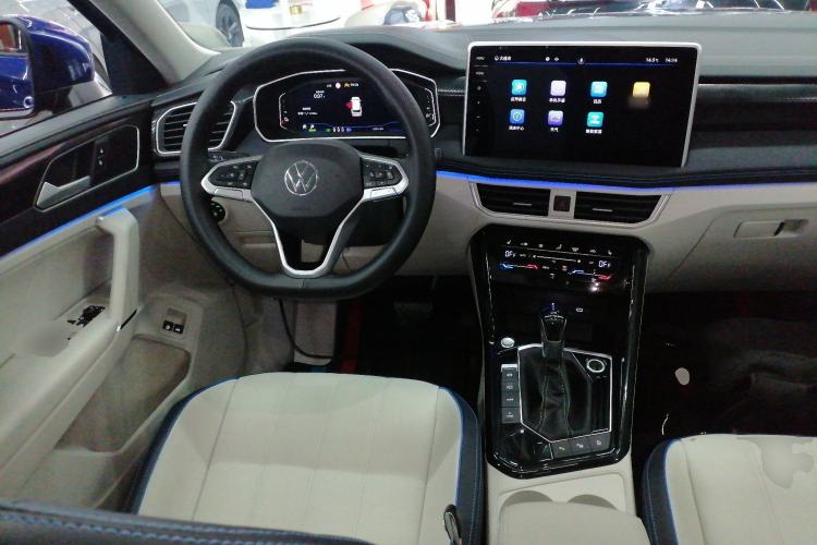 Used Volkswagen Tayron GTE Plug-in Hybrid 2023 280TSI Luxury Plus Advanced Edition Steering Wheel