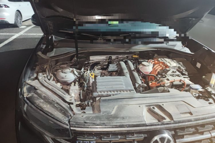 Used Volkswagen Tayron GTE Plug-in Hybrid 2023 280TSI Luxury Plus Advanced Edition Engine Bay Right
