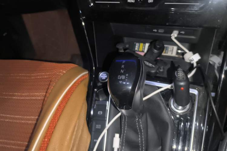 Used Volkswagen Tayron GTE Plug-in Hybrid 2023 280TSI Luxury Plus Advanced Edition Gear Lever
