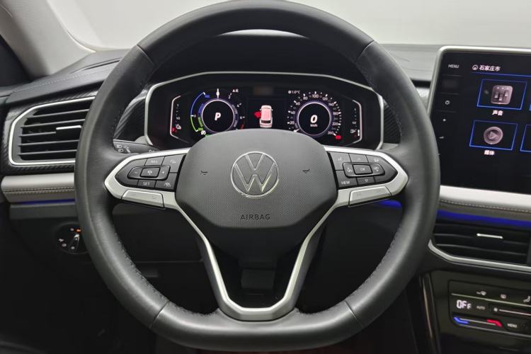 Used Volkswagen Tayron GTE Plug-in Hybrid 2023 280TSI Luxury Plus Advanced Edition Interior 5