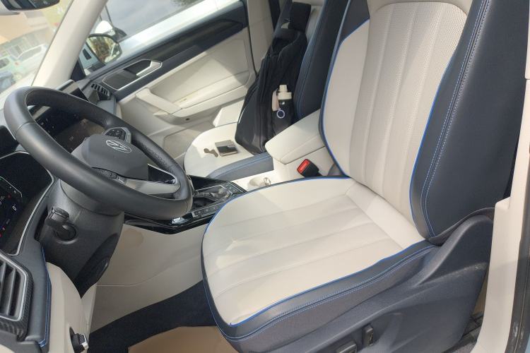 Used Volkswagen Tayron GTE Plug-in Hybrid 2023 280TSI Luxury Plus Advanced Edition Left Front Seat
