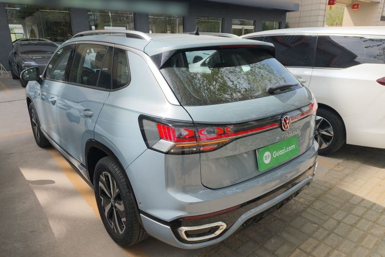 Used Volkswagen Tayron GTE Plug-in Hybrid 2023 280TSI Luxury Plus Advanced Edition Rear Left 45 Deg