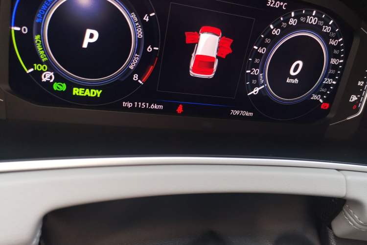 Used Volkswagen Tayron GTE Plug-in Hybrid 2023 280TSI Luxury Plus Advanced Edition Odometer Close Up
