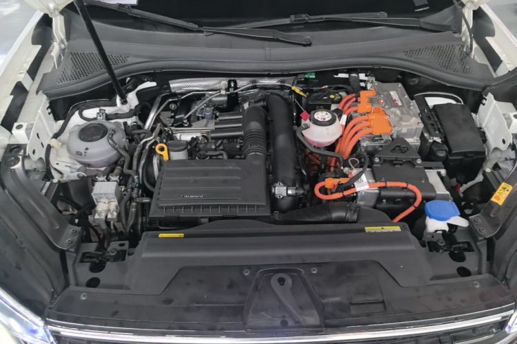Used Volkswagen Tayron GTE Plug-in Hybrid 2023 280TSI Luxury Plus Advanced Edition Engine Bay