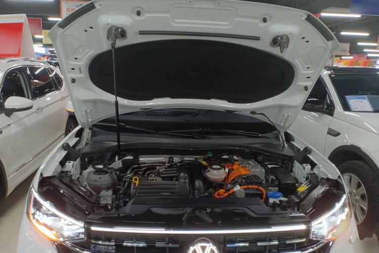 Used Volkswagen Tayron GTE Plug-in Hybrid 2023 280TSI Luxury Plus Advanced Edition Engine Bay